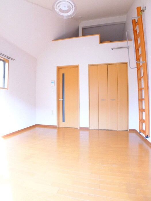 物件内観写真19　(居室)