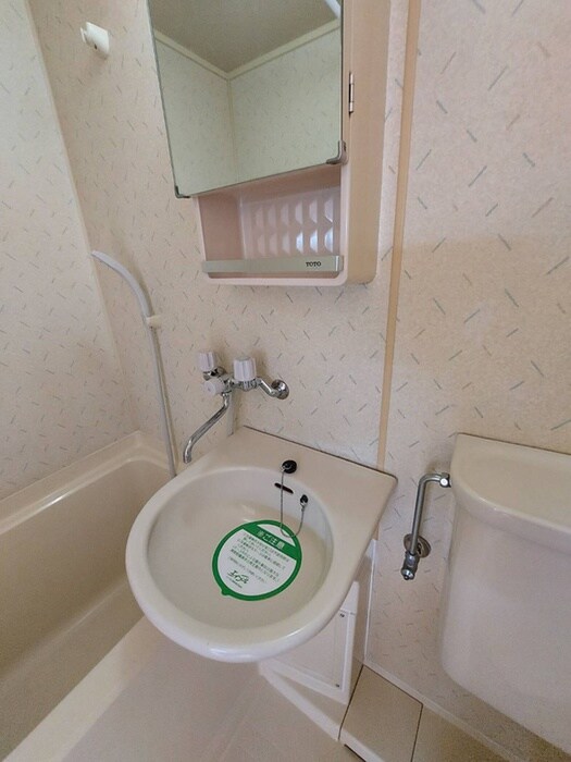 物件内観写真9　(洗面)