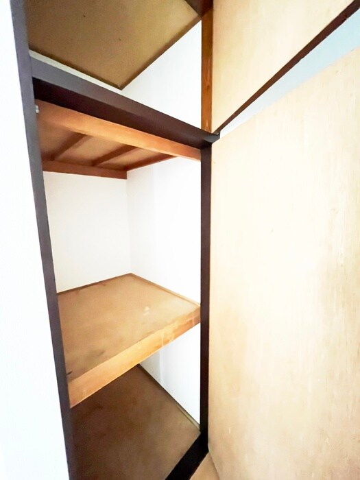 物件内観写真18　(収納)