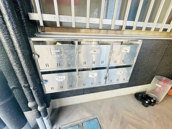 物件外観写真6　(建物設備)