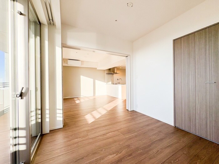 物件内観写真8　(居室)