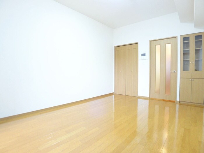 物件内観写真18　(廊下)