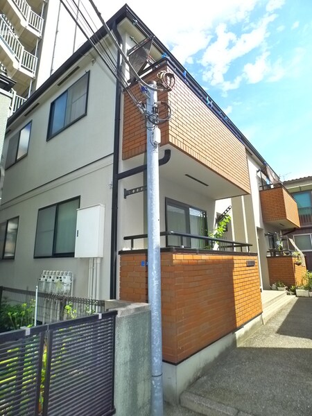 カミ－リャ青戸弐番館外観写真