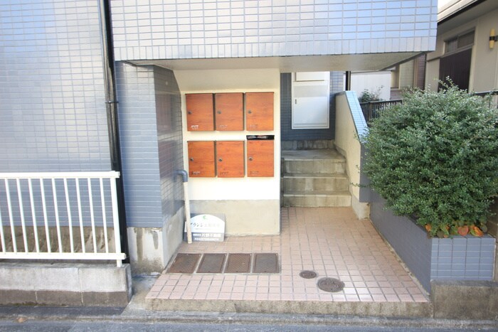 ブランシェ相模原のエントランス部分