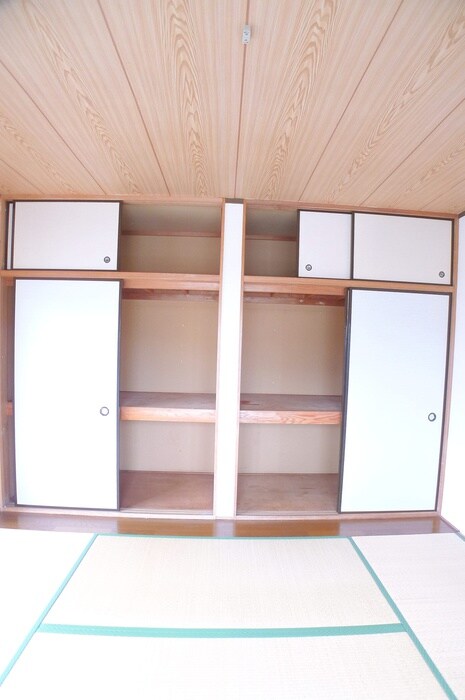 物件内観写真16　(収納)