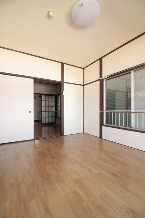 物件内観写真7　(居室)