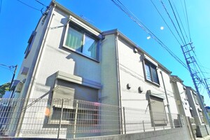 ウエストアヤセ外観写真