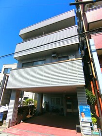 ﾃﾗｽ風の音の外観写真