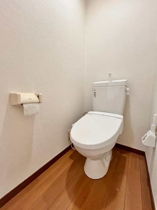 物件内観写真13　(トイレ)