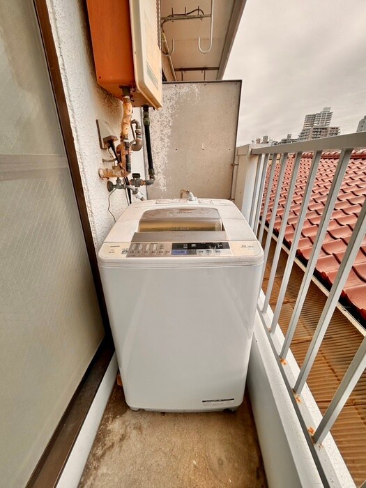 物件内観写真20　(洗濯機置場)