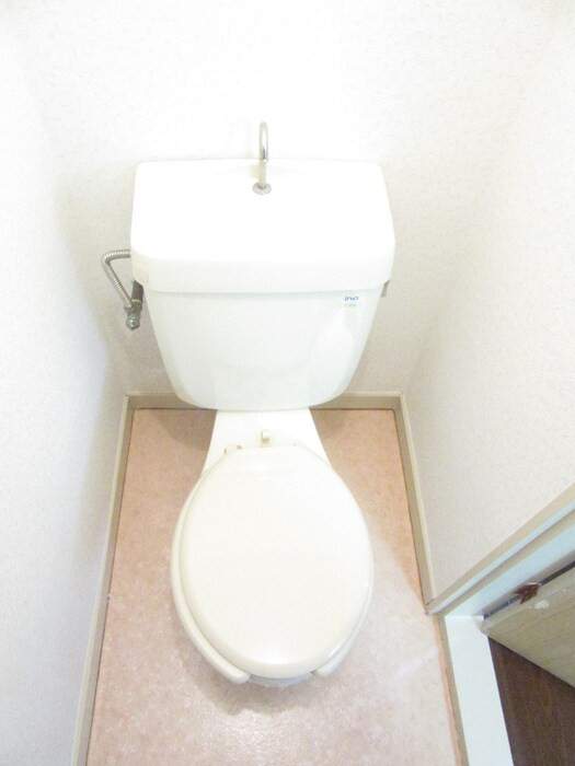 物件内観写真8　(トイレ)