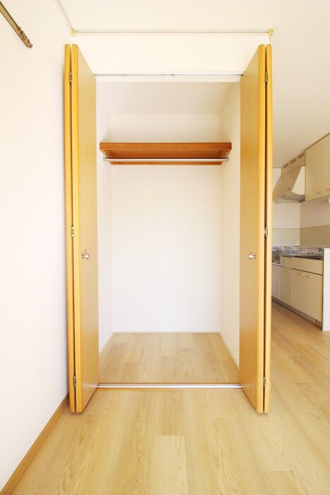 物件内観写真12　(収納)