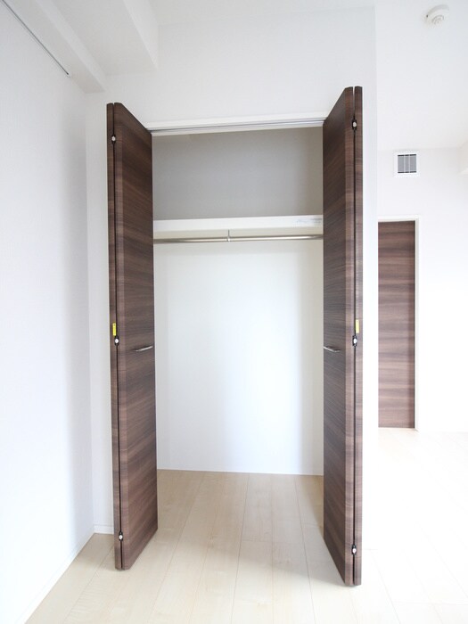 物件内観写真13　(収納)