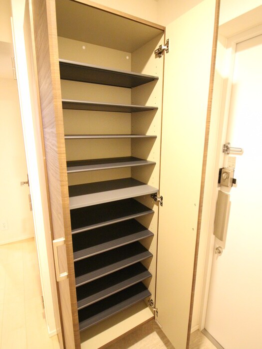 物件内観写真20　(靴箱)