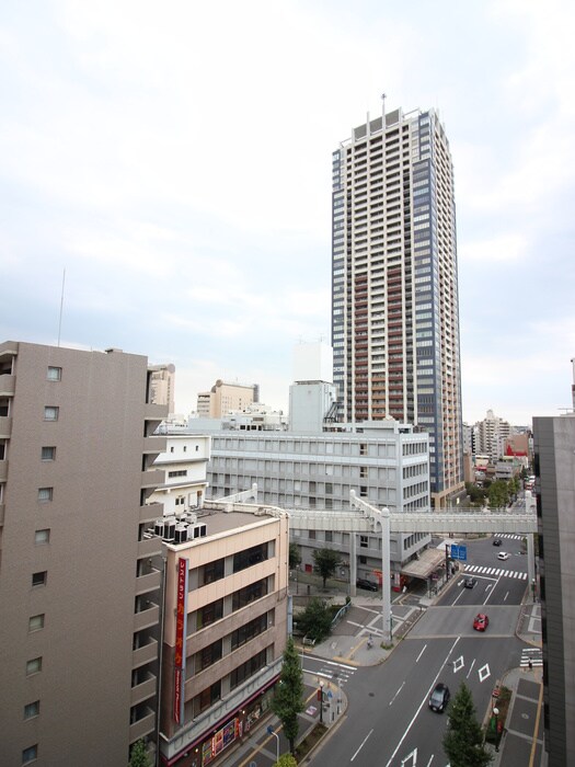 物件内観写真22　(室内からの展望)