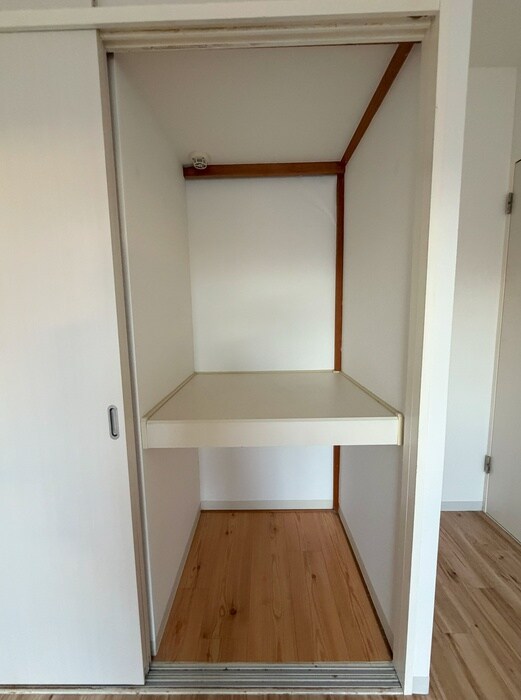 物件内観写真18　(収納)