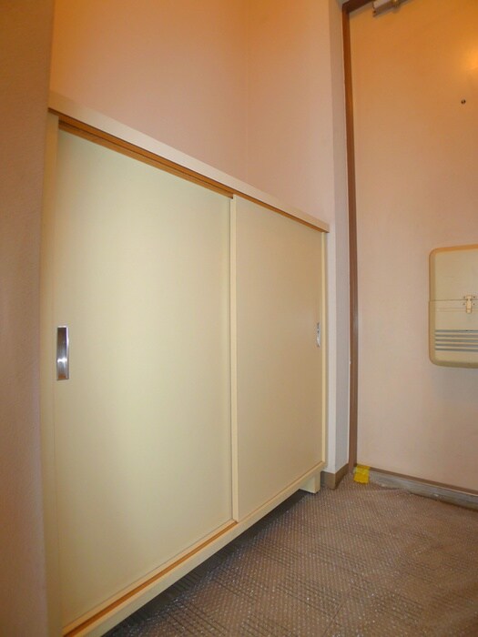 物件内観写真19　(靴箱)