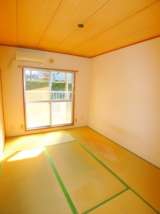 物件内観写真15　(居室)