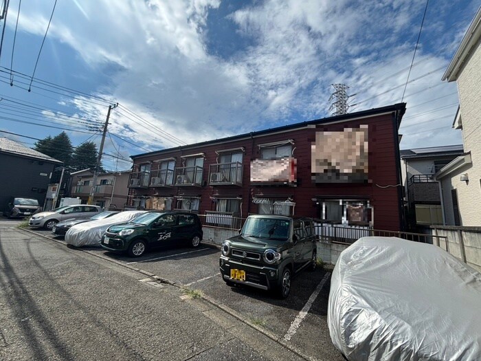 物件外観写真6　(駐車場)