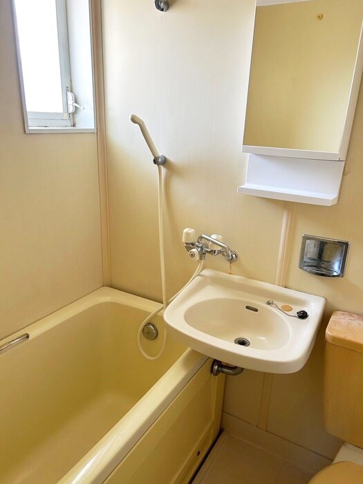 物件内観写真4　(バス／シャワールーム等)