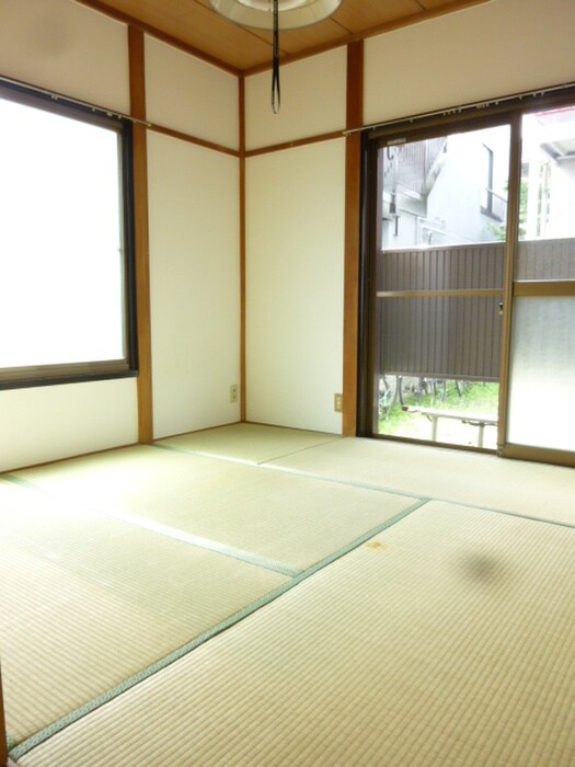 物件内観写真6　(居室)