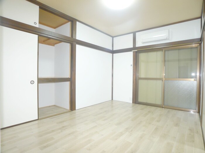 物件内観写真10　(居室)