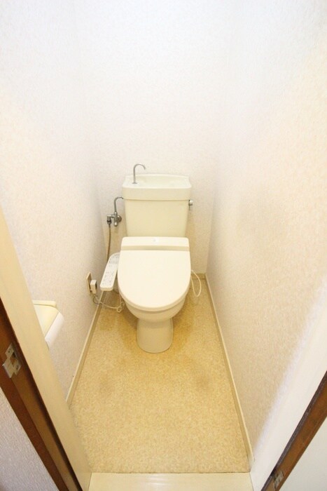 物件内観写真16　(トイレ)