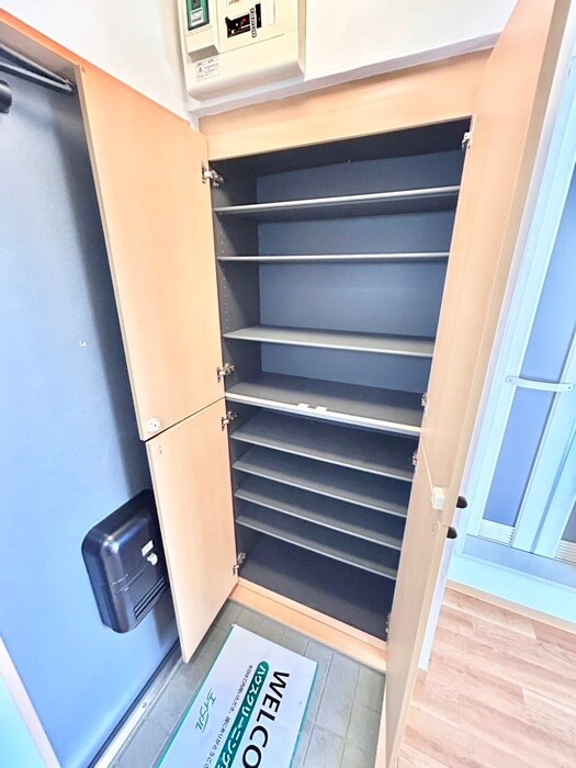 物件内観写真21　(靴箱)