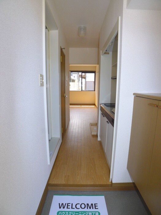 物件内観写真19　(玄関)