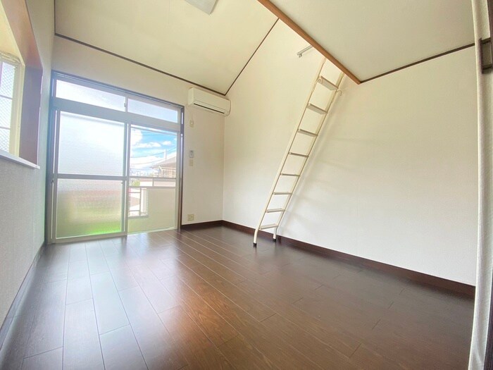 物件内観写真7　(居室)