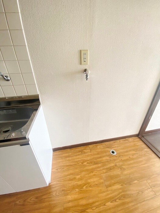 物件内観写真19　(洗濯機置場)