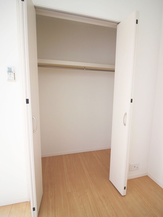 物件内観写真15　(収納)