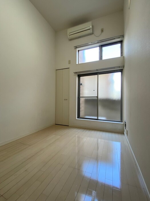 物件内観写真19　(居室)