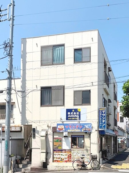 越川ビル外観写真
