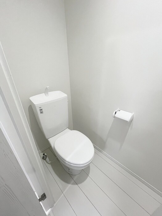 物件内観写真11　(トイレ)