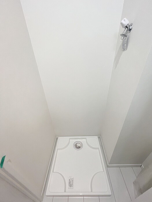 物件内観写真12　(洗濯機置場)