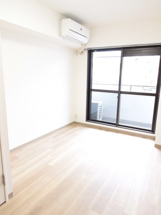 物件内観写真12　(居室)