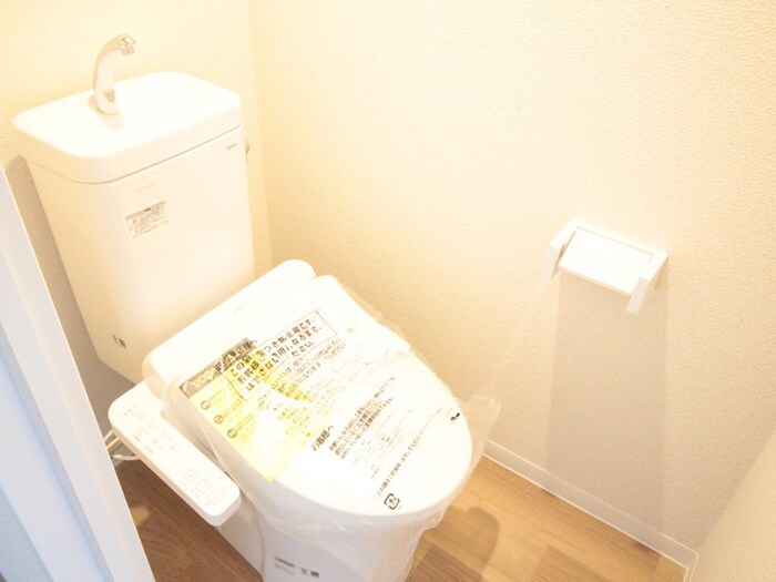 物件内観写真15　(トイレ)