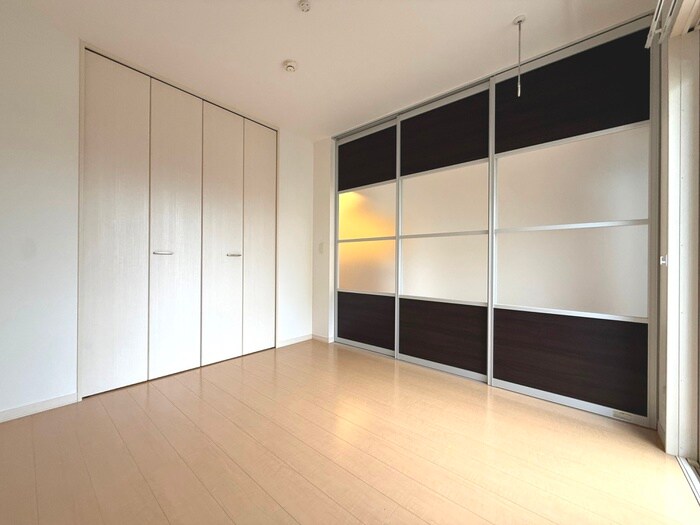 物件内観写真15　(居室)