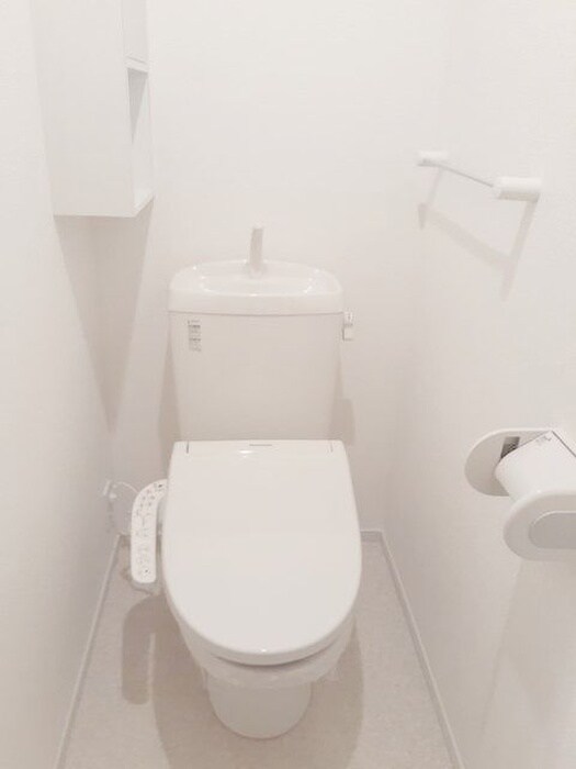 物件内観写真10　(トイレ)