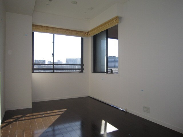 物件内観写真6　(居室)