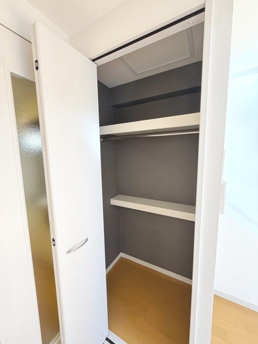 物件内観写真9　(収納)