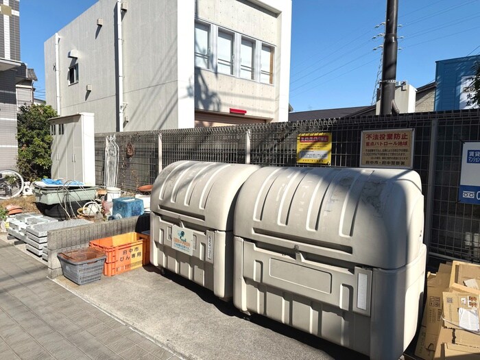 物件外観写真4　(建物設備)