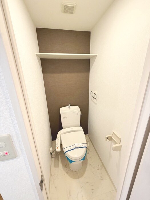 物件内観写真14　(トイレ)