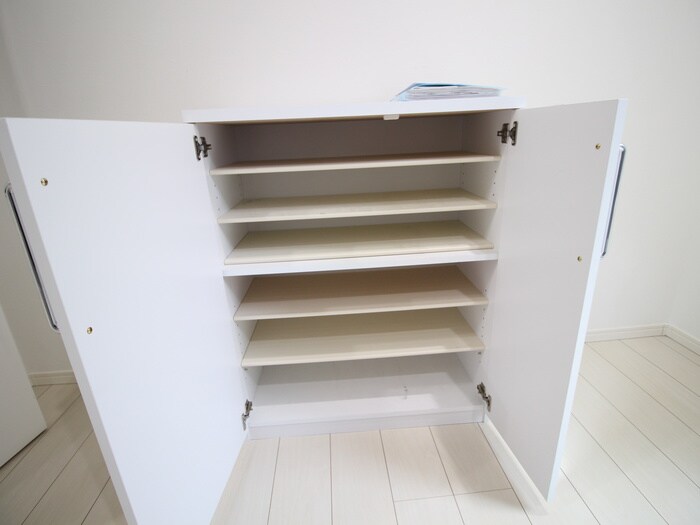 物件内観写真17　(靴箱)