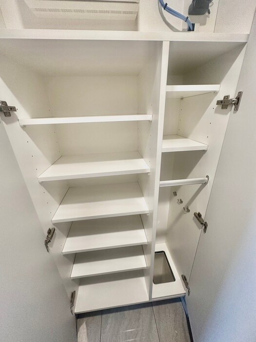 物件内観写真10　(靴箱)