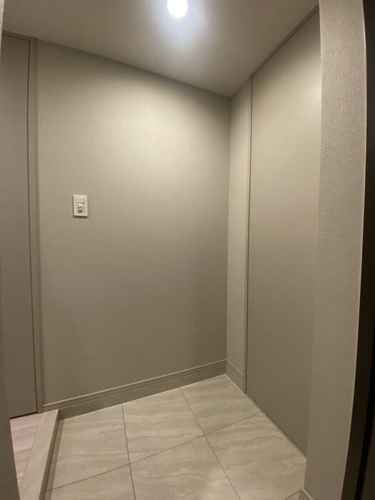 物件内観写真20　(玄関)