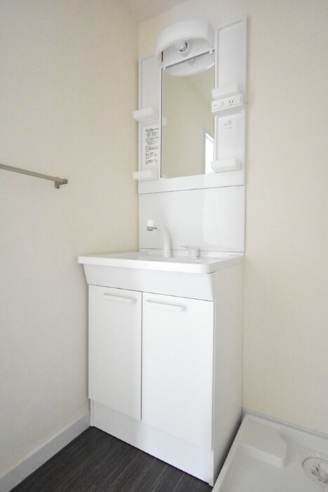 物件内観写真12　(洗面)