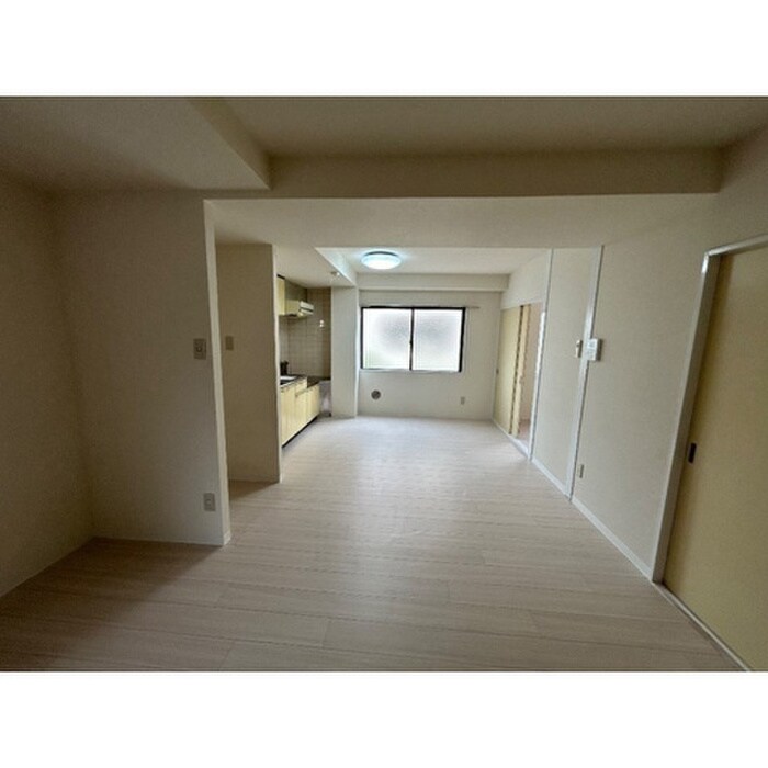 物件内観写真16　(内観写真)