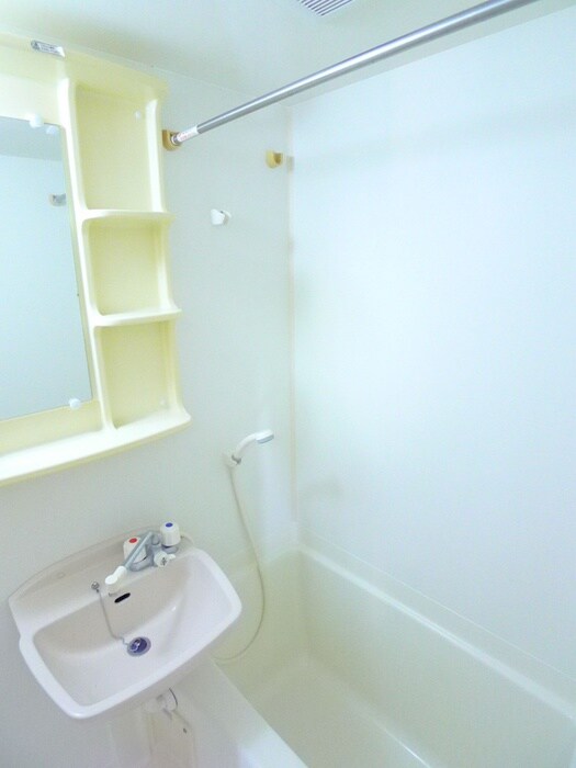 物件内観写真13　(バス／シャワールーム等)